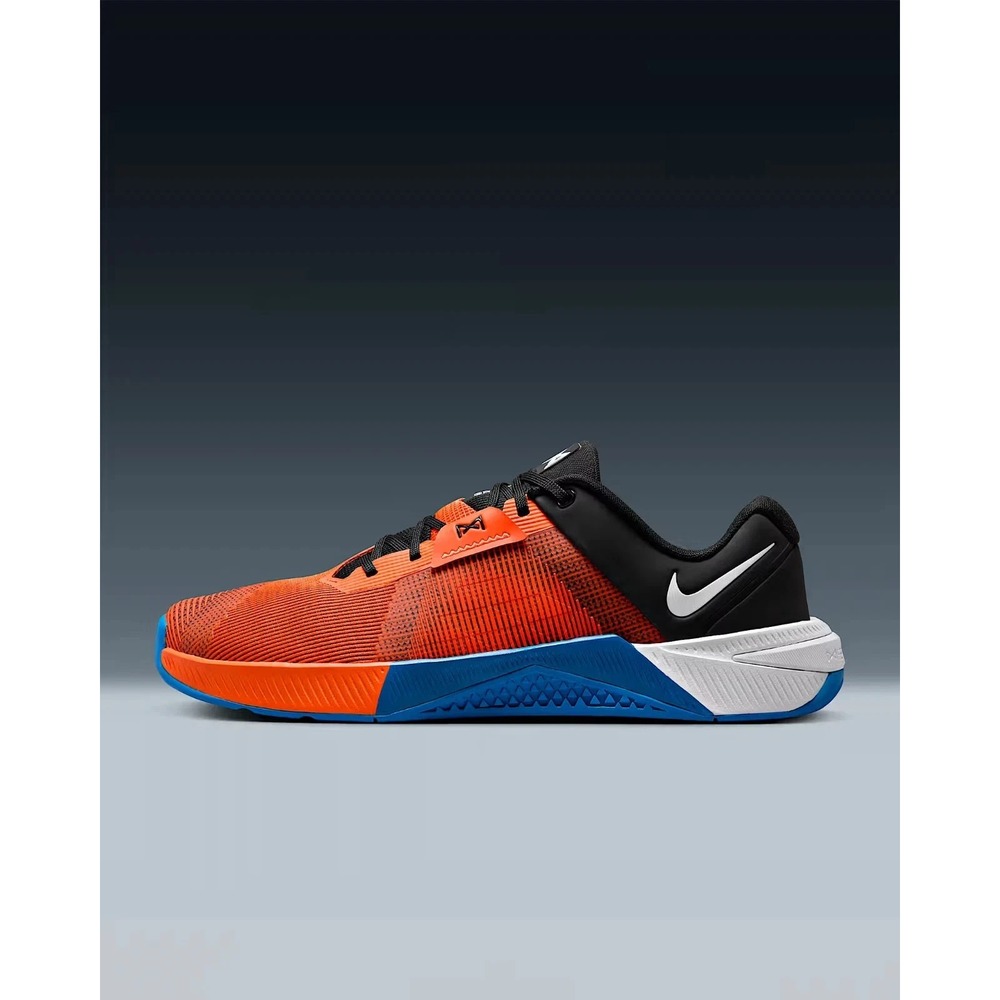 Men's 7.5  / WMN 9 Nike Metcon 10 Training Shoes Total Orange/Photo HJ1875-802